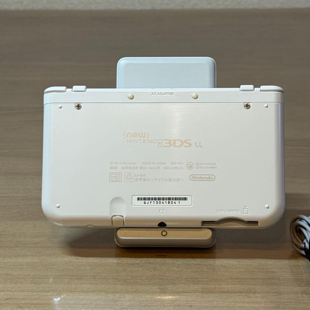 6-199【美品】Newニンテンドー3DS LL パールホワイト