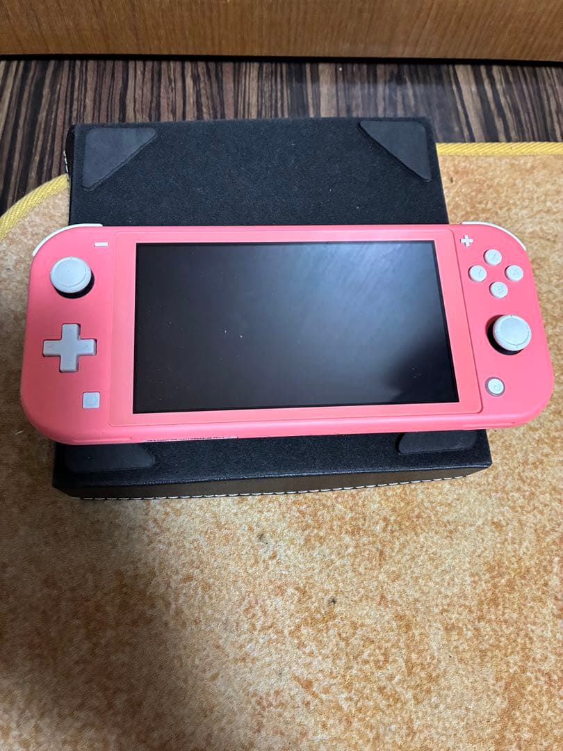 Nintendo Switch Lite コーラル ピンク 本体 動作確認済み