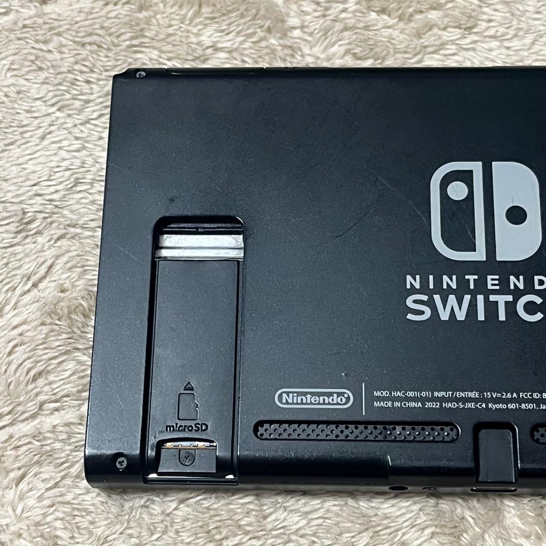 任天堂スイッチ　Nintendo Switch 本体　ホリ　コントローラー