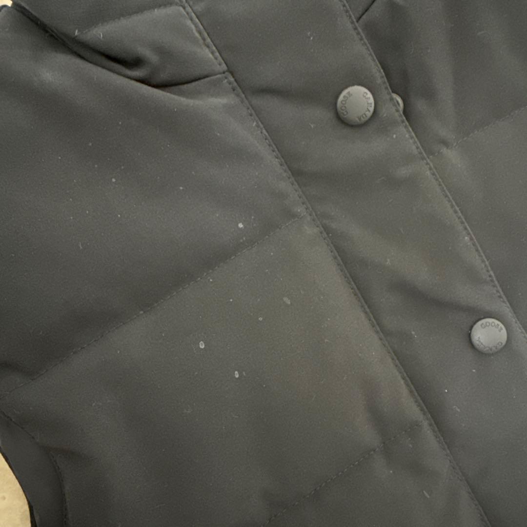   カナダグース ダウンベスト