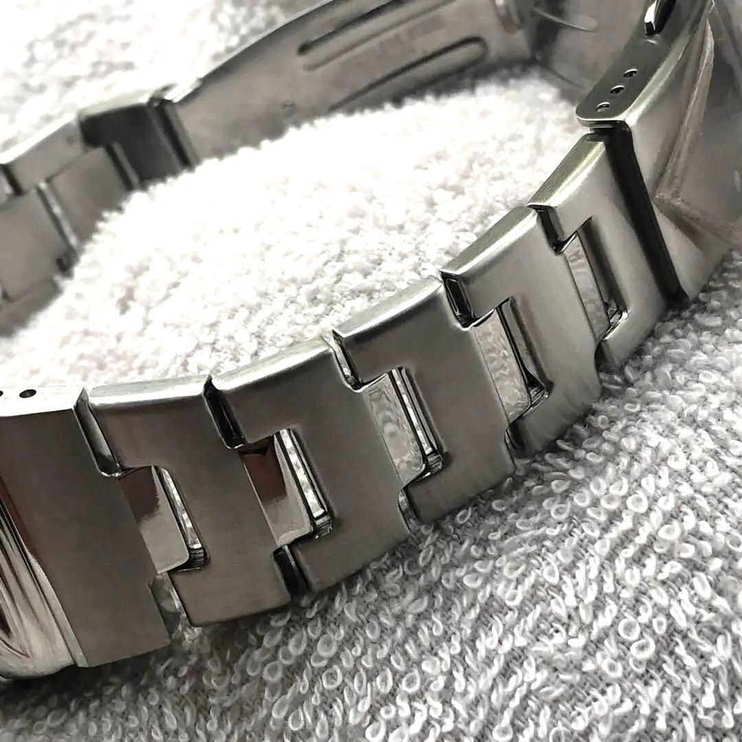 フルメタル&アイスブルー G-SHOCK［美品］ GM-2110D-2ADR