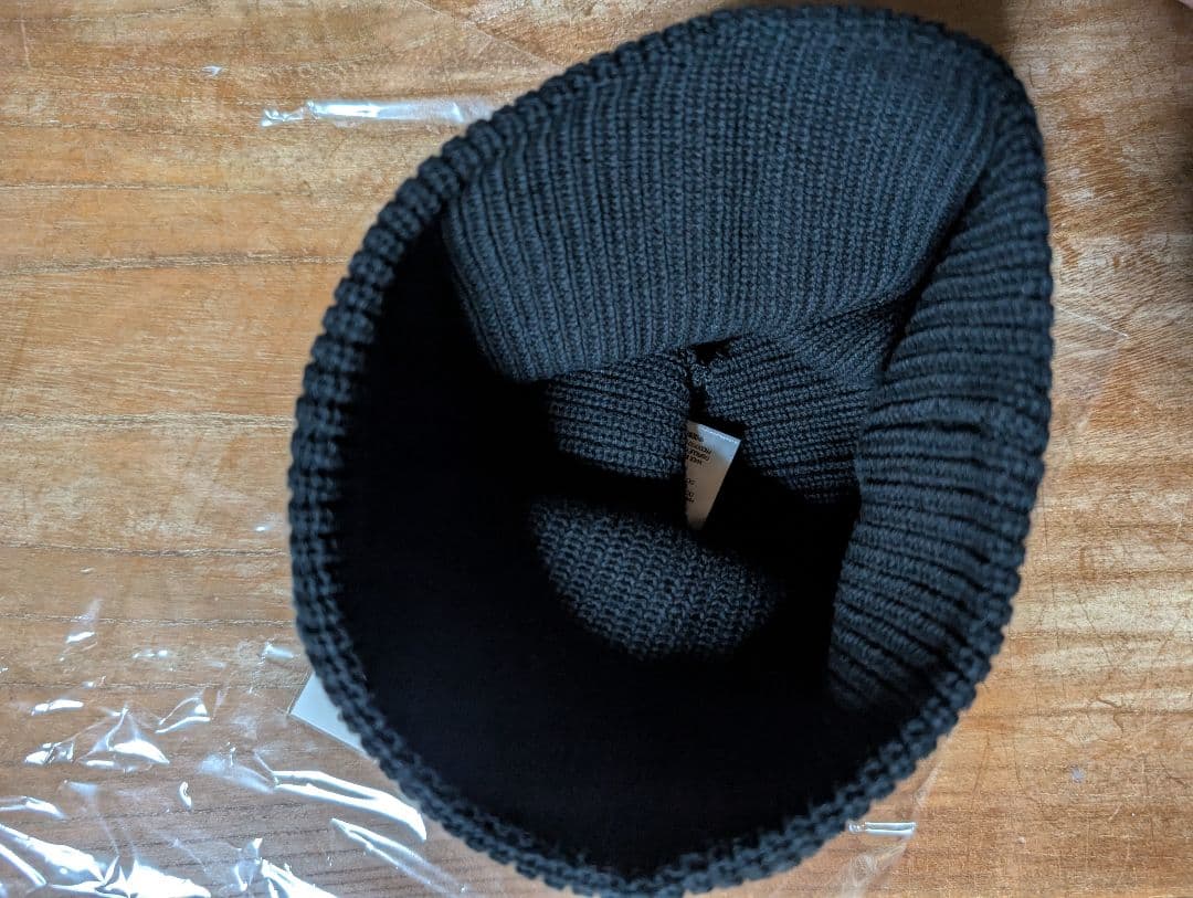 Supreme　AOI Gems Beanie