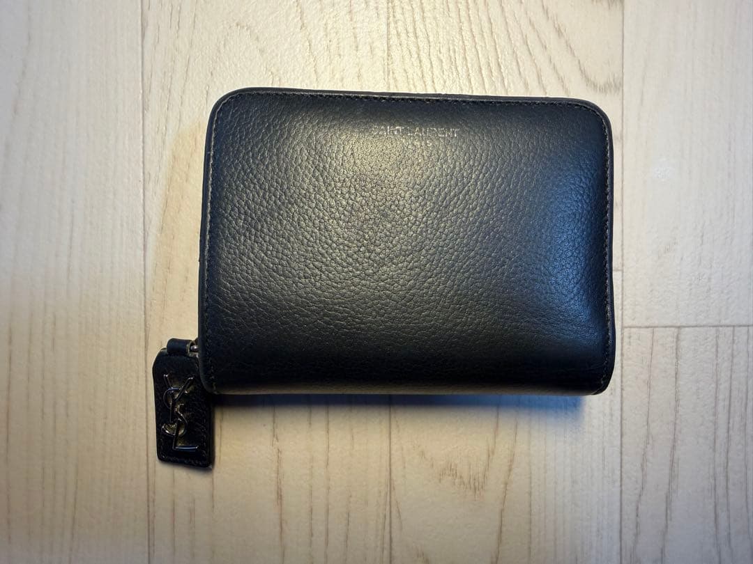 サンローラン　二つ折り財布 黒