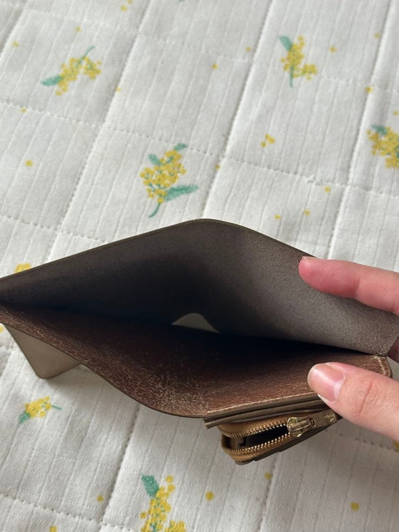forme Short Wallet クリスペルカーフ 本革 牛革 二つ折り財布