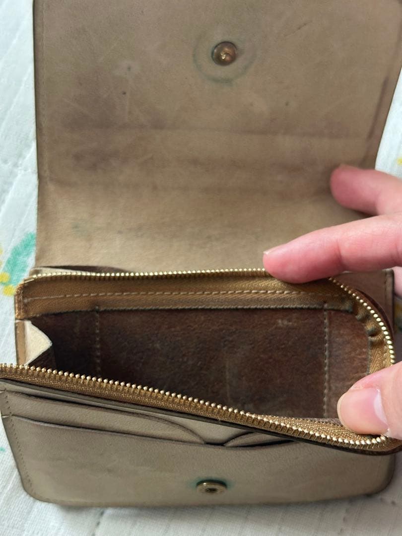 forme Short Wallet クリスペルカーフ 本革 牛革 二つ折り財布