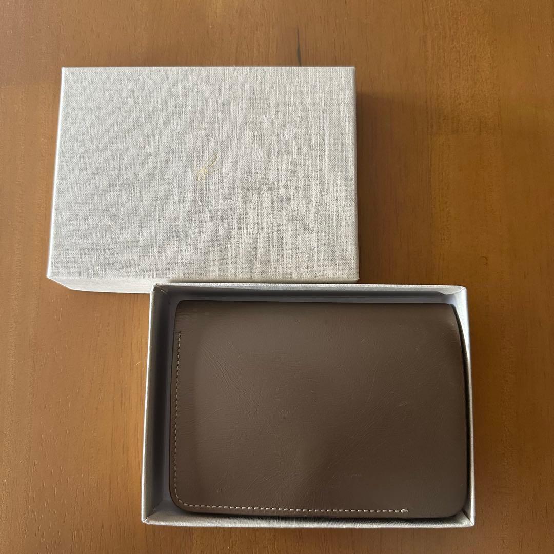 forme Short Wallet クリスペルカーフ 本革 牛革 二つ折り財布