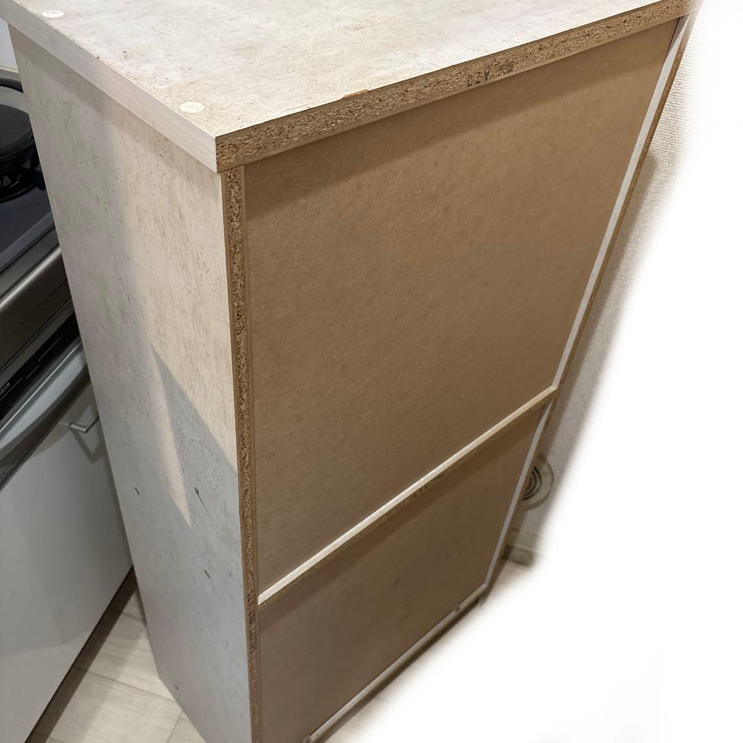 サクラ　ニトリ　キャビネット　リズバレー　食器棚