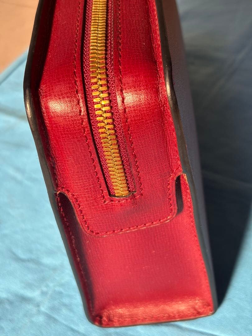 Cartier レザー クラッチバッグ レッド 箱付き