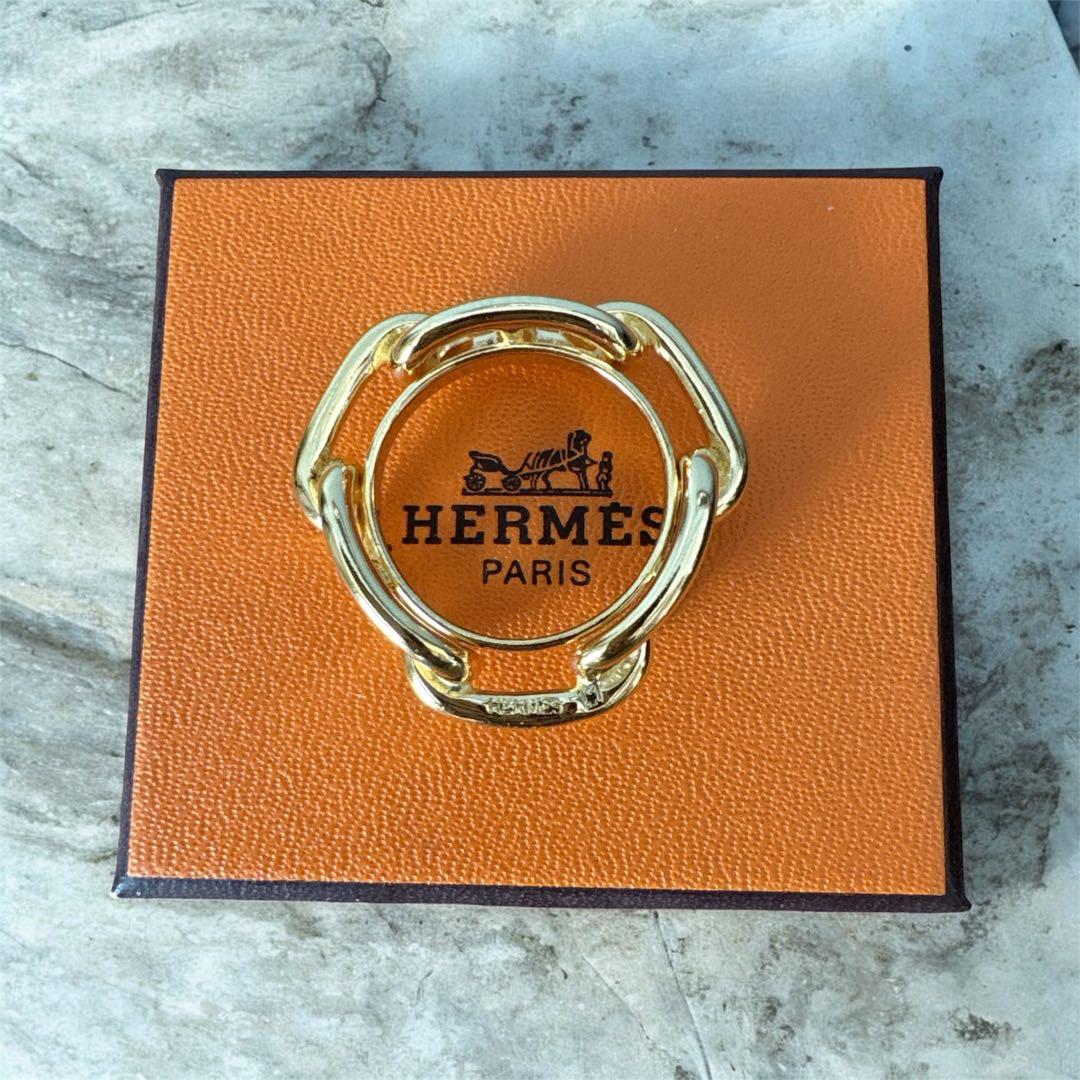 HERMES /エルメス　スカーフリング　　未使用品