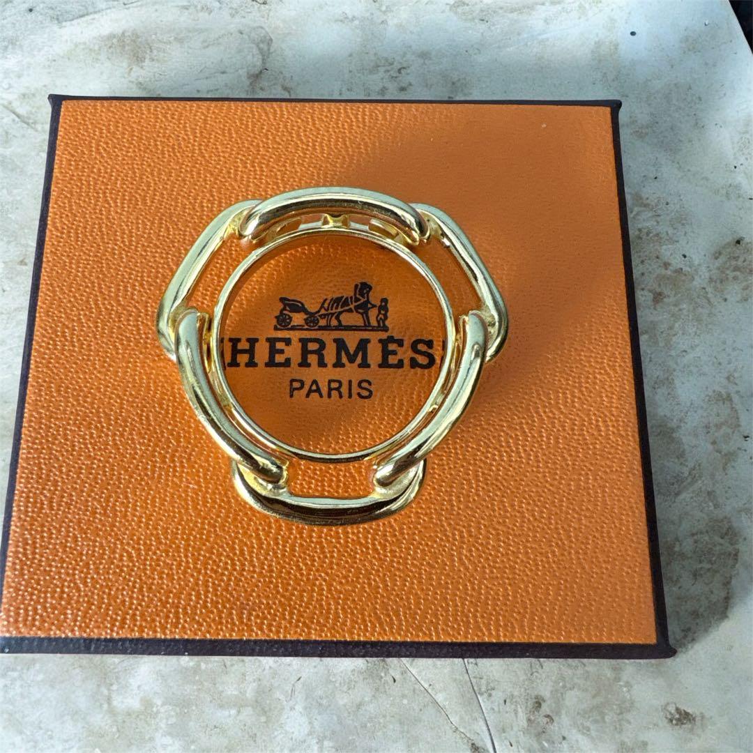 HERMES /エルメス　スカーフリング　　未使用品