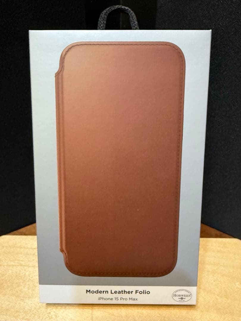iPhoneアクセサリー NOMAD ModernLeatherFolio iPhone15 ProMax