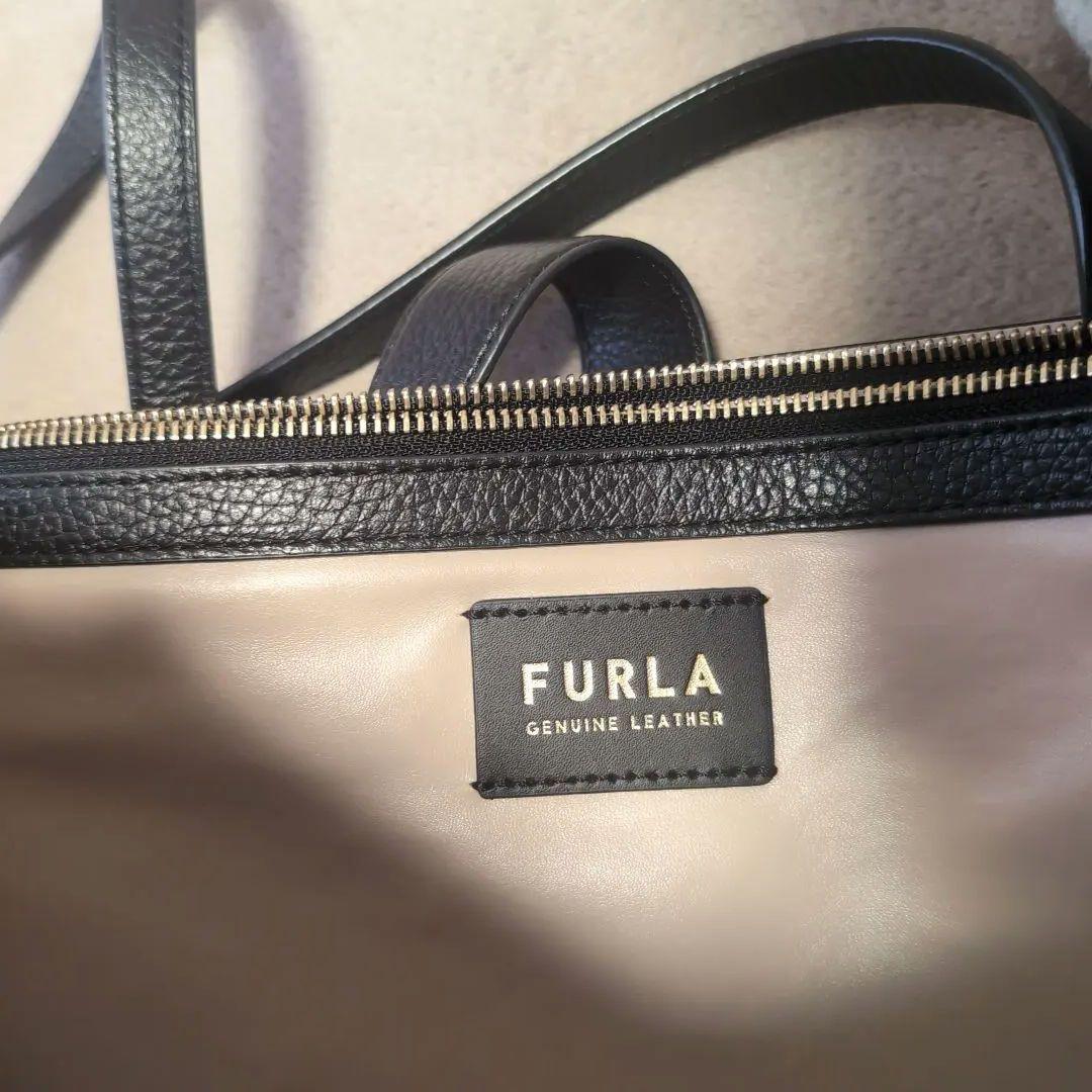 フルラ　ソフィア トートバッグ　ビジネスバッグ　黒　レザー