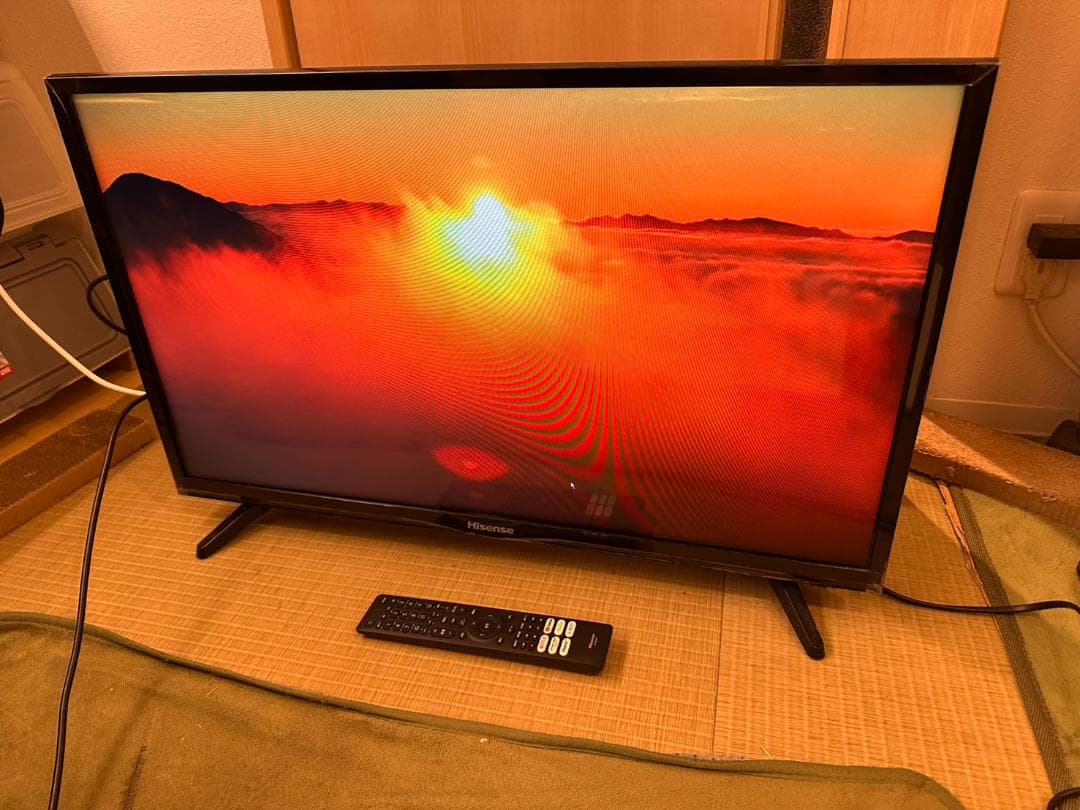 Hisense　ハイセンス　32型 テレビ　32BK1　YouTube可　極美品