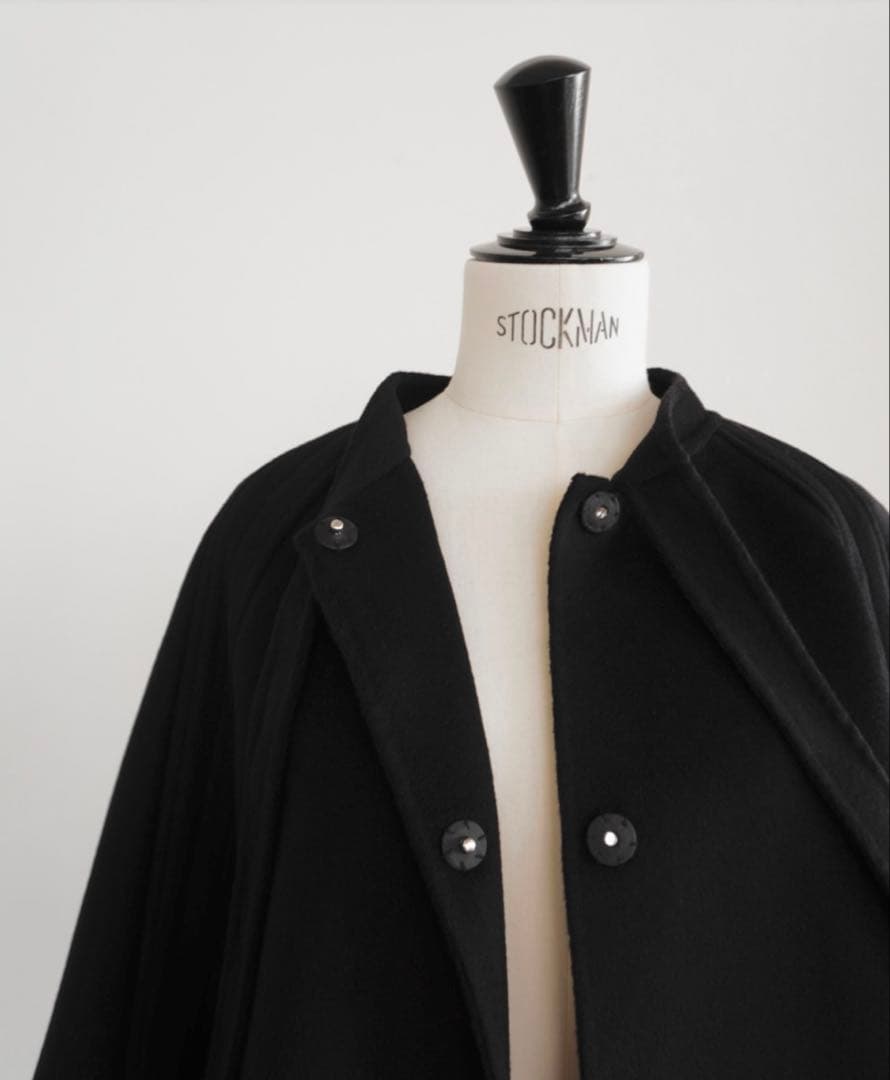 【新品・未使用】 OHGA BOWTIE PONCHO