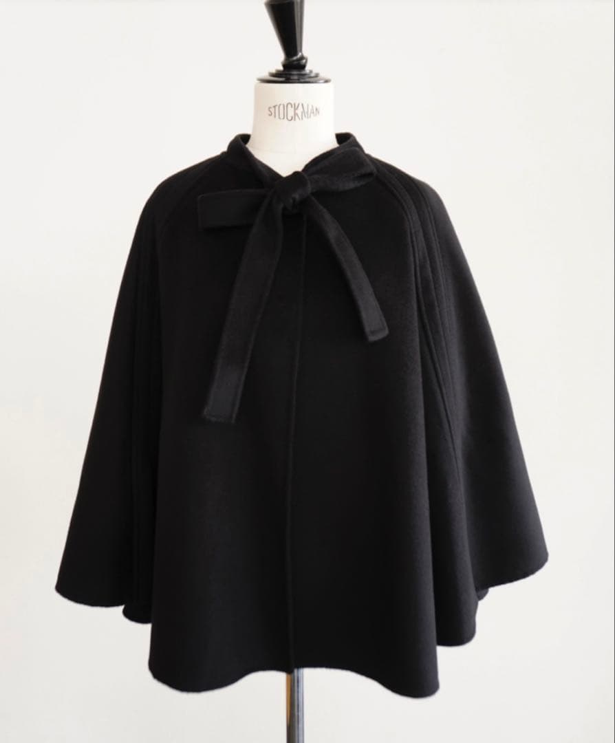 【新品・未使用】 OHGA BOWTIE PONCHO