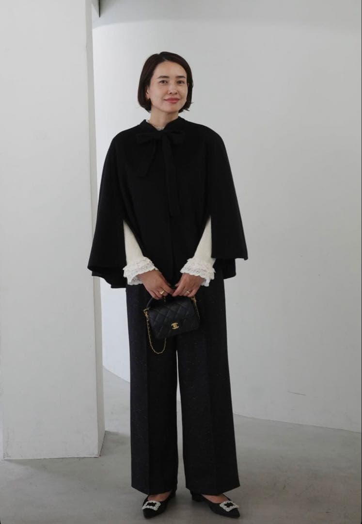 【新品・未使用】 OHGA BOWTIE PONCHO