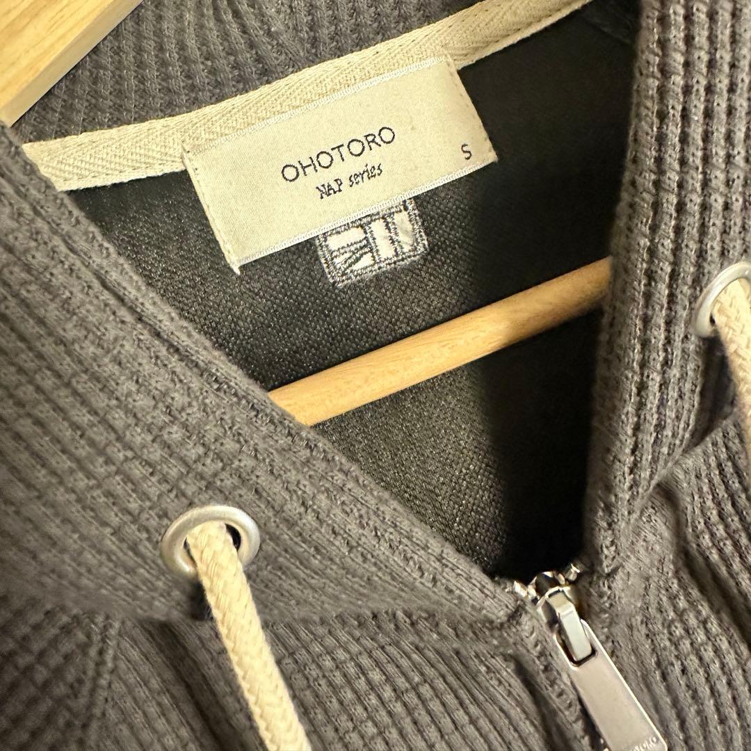 OHOTORO パーカー