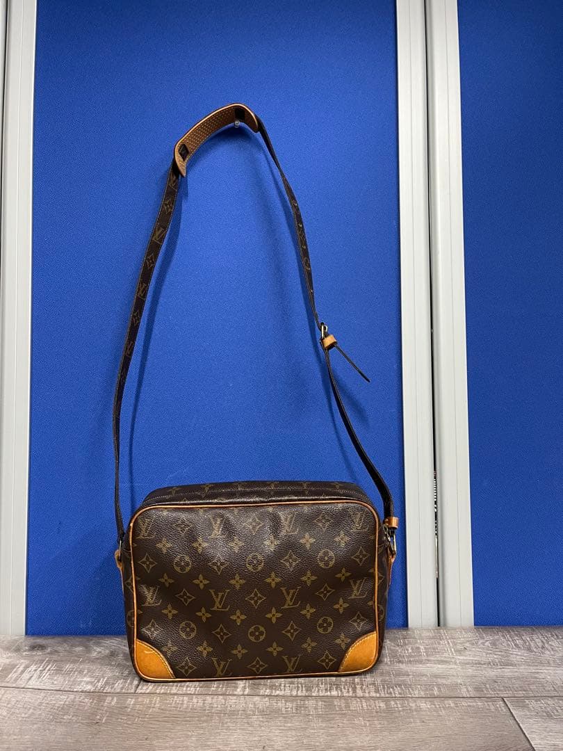 LOUIS VUITTON ルイヴィトン　ショルダーバッグ モノグラム 廃盤