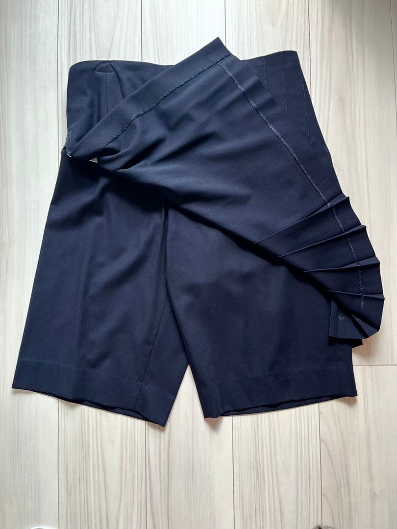 【 コムデギャルソン COMME des GARÇONS 】 美品 ハーフパンツ