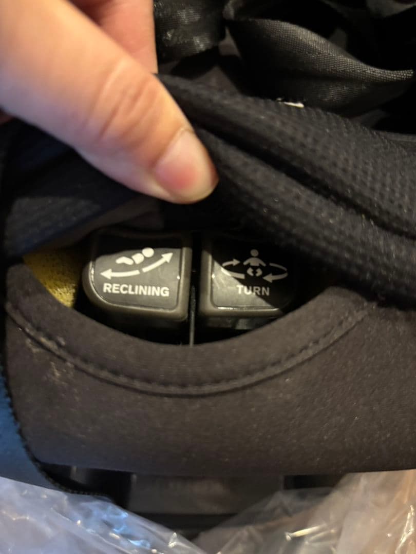 Combi クルムーヴスマートISOFIXエッグショックNeo