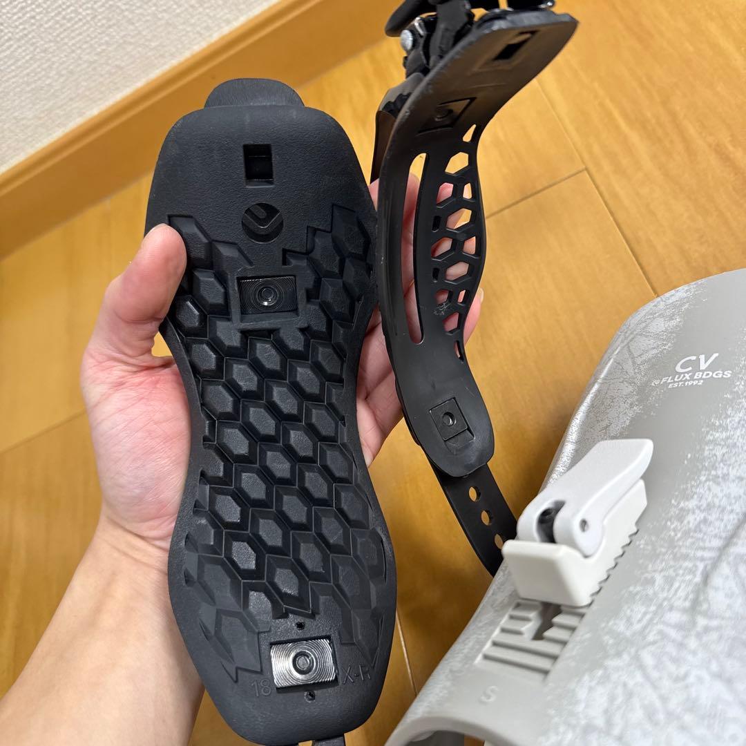 22-23 FLUX CV Sサイズ スノーボードビンディング