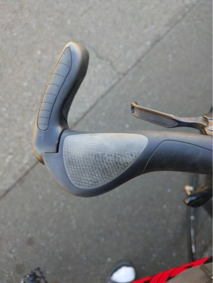 ジャイアントエスケープRX3 クロスバイク　2022年モデル