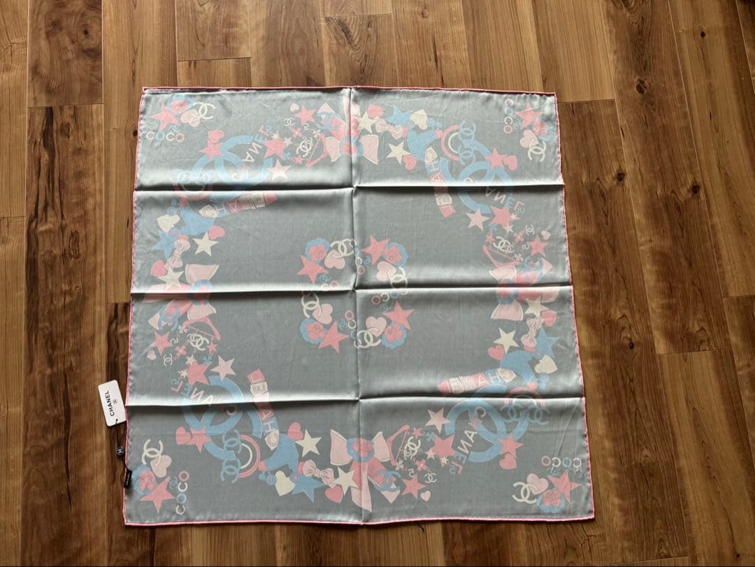 未使用 CHANEL カラフル シルクスカーフ ノベルティ