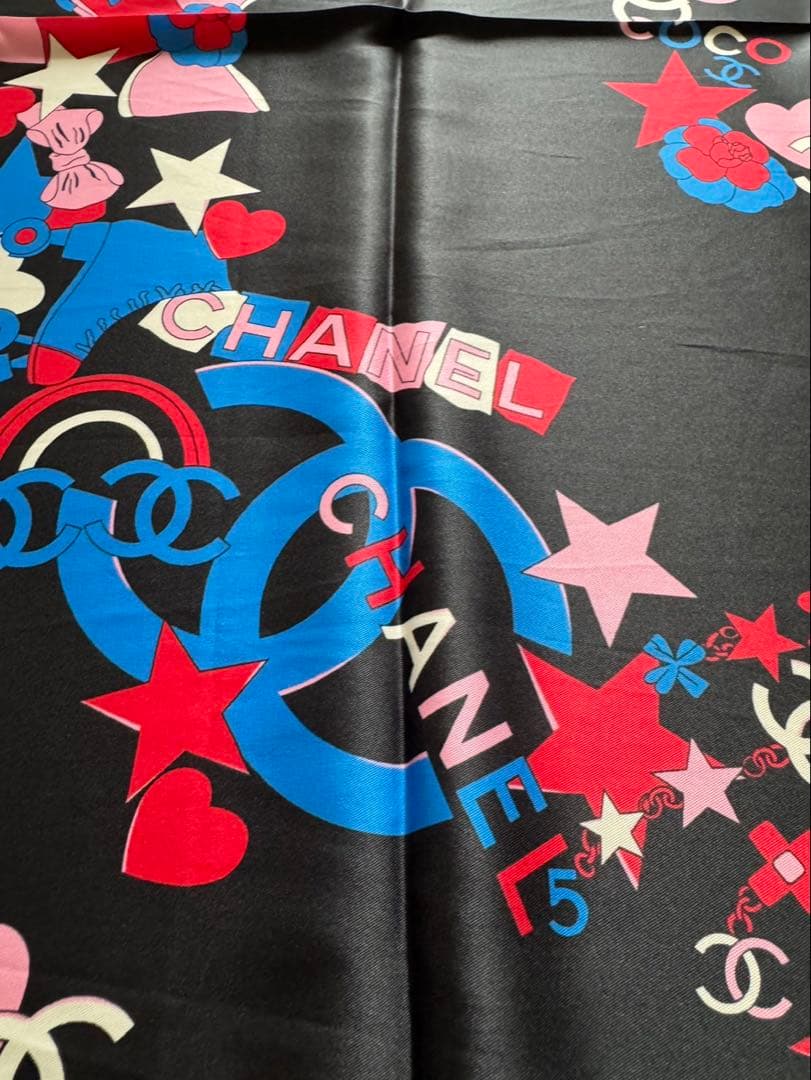 未使用 CHANEL カラフル シルクスカーフ ノベルティ