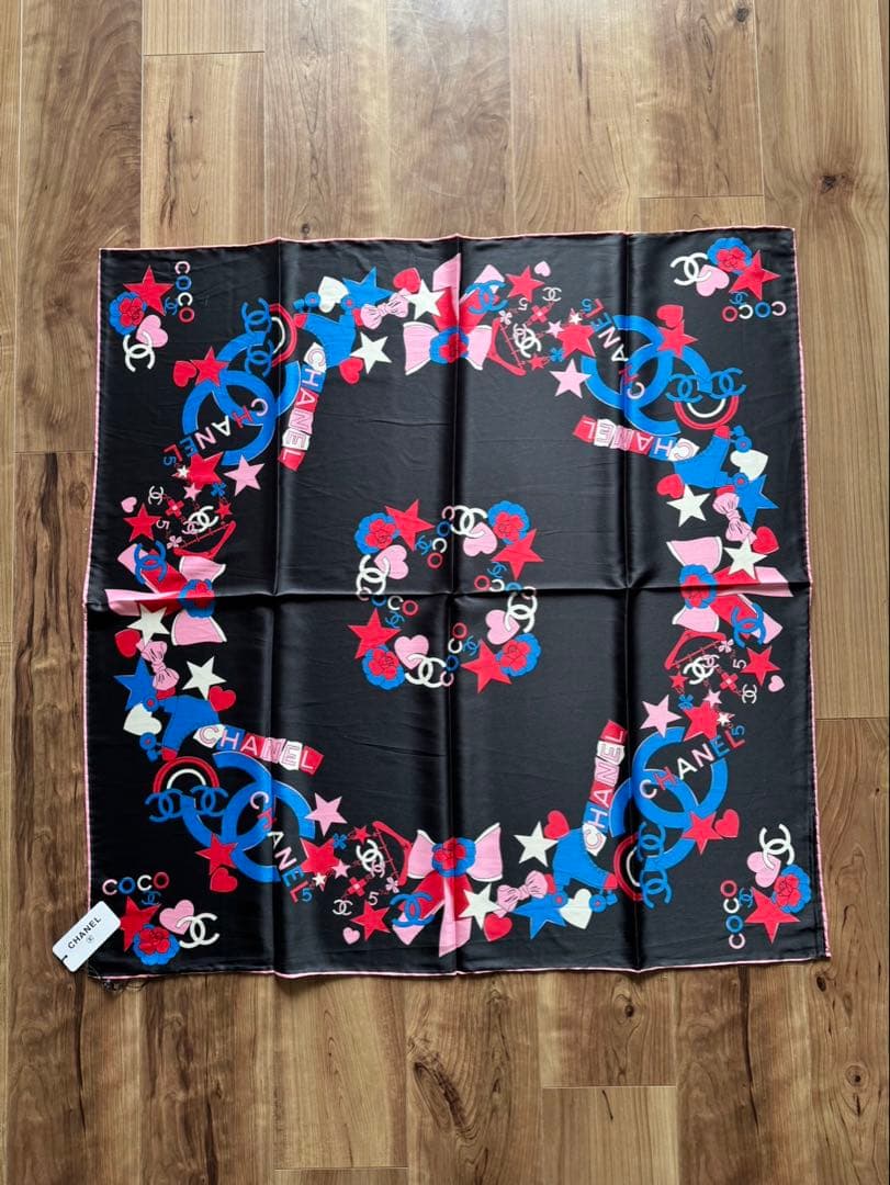 未使用 CHANEL カラフル シルクスカーフ ノベルティ