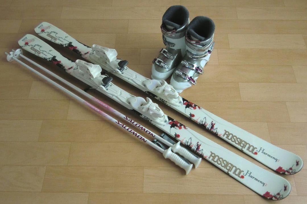 ■■送料無料■ロシニョール■女性用スキー4点セット■146/24.5■WAX済■