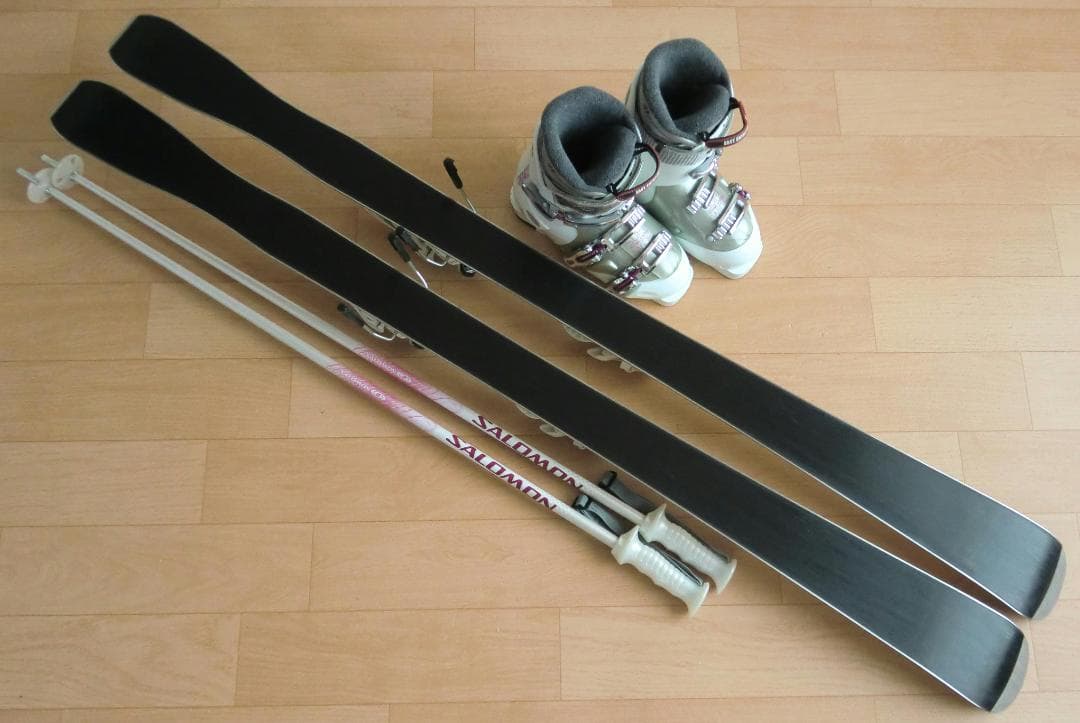 ■■送料無料■ロシニョール■女性用スキー4点セット■146/24.5■WAX済■