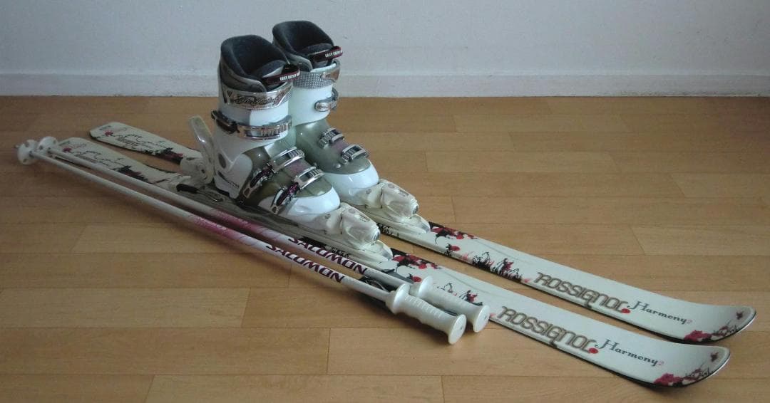 ■■送料無料■ロシニョール■女性用スキー4点セット■146/24.5■WAX済■