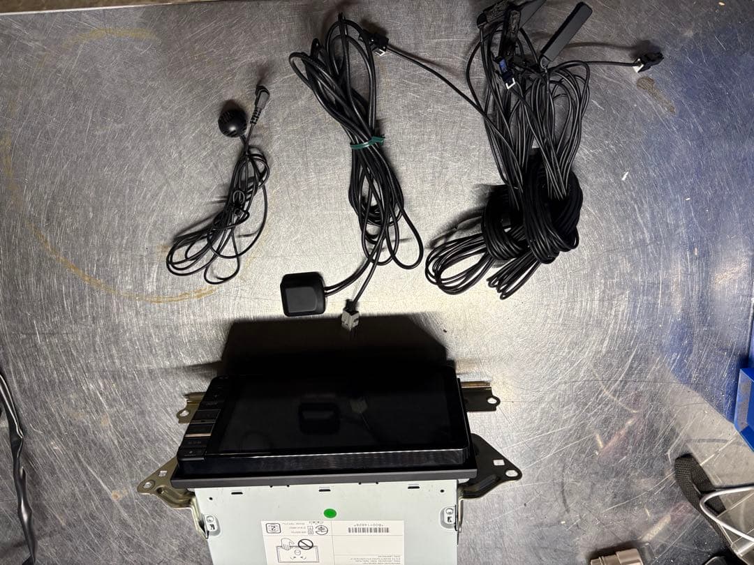 NMZL-W70D2 カーナビ 7インチ　 ダイハツ純正　2019モデル