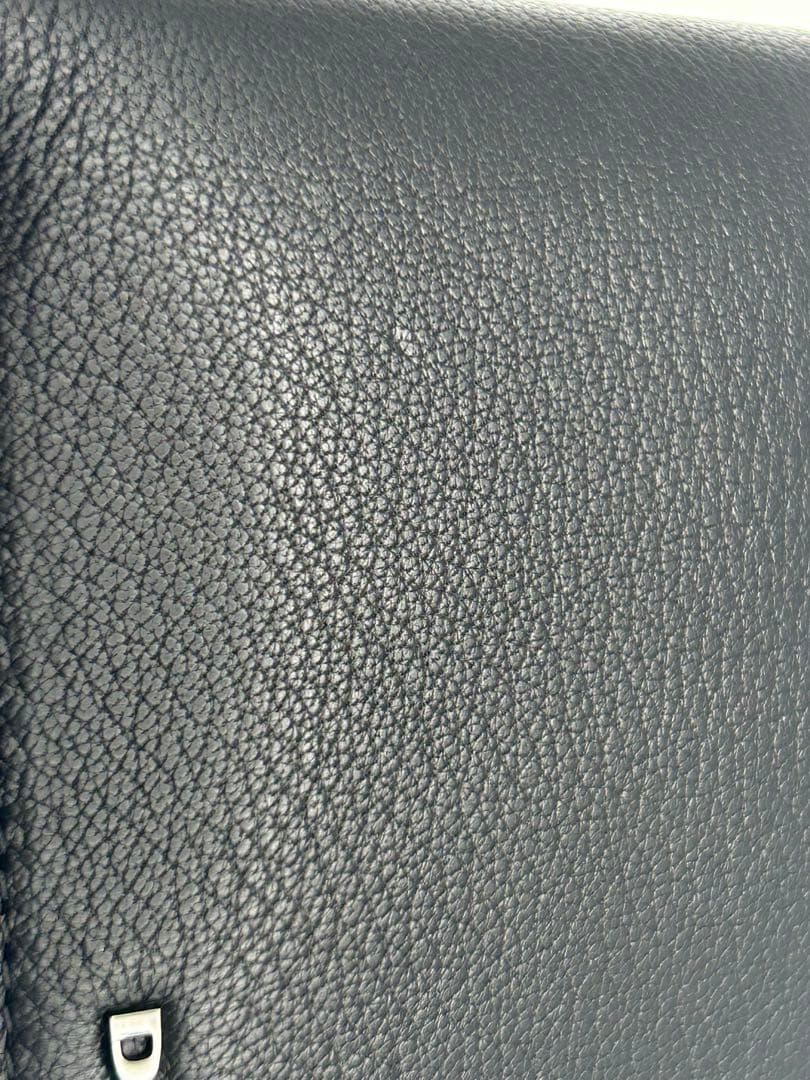 DEASEL レザー2つ折り財布　ブラック　箱あり