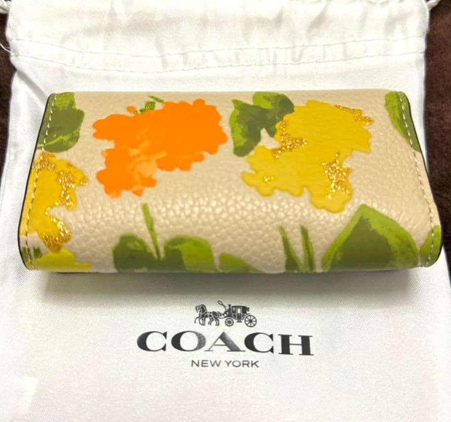 COACH 花柄 キーケース