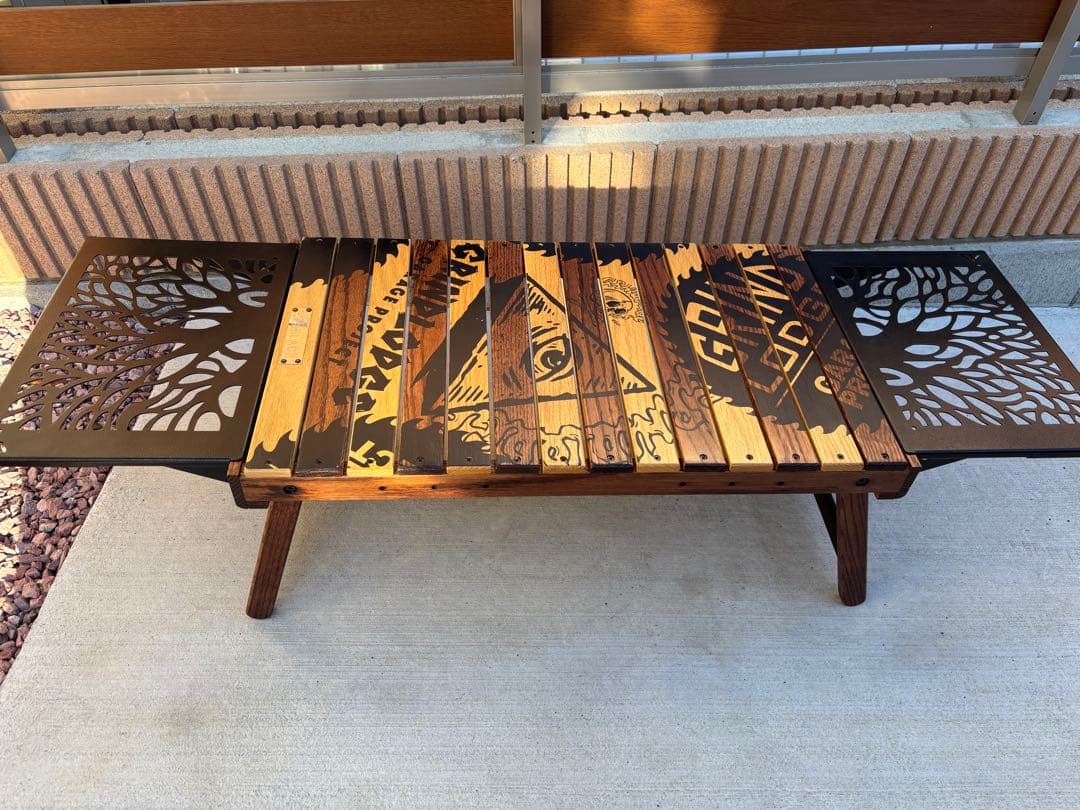 black design ハレテーブル　grindlodge グラインドロッヂ