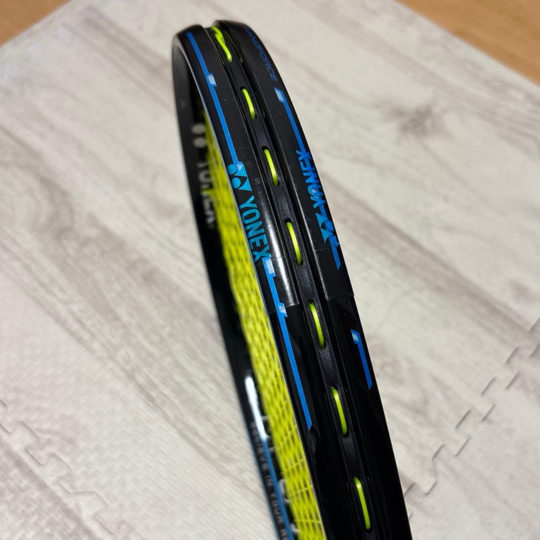 YONEX NANOFORCE 8V REV（ナノフォース8Vレブ）