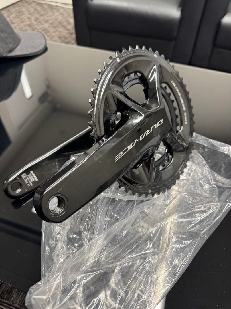 DURA-ACE ブラック クランクセット　172.5ミリ 50T / 34T