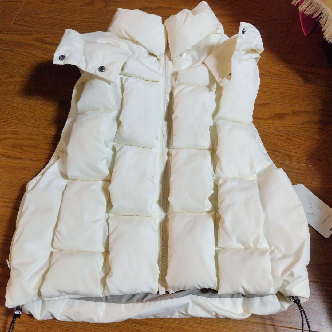 LUGIVA ダウンベスト　　sysorus select