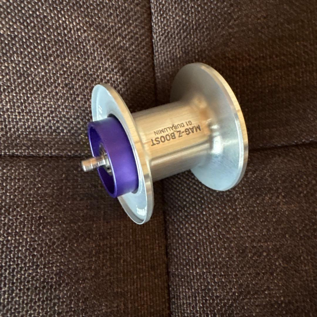 リール MAG-Z BOOST 1000