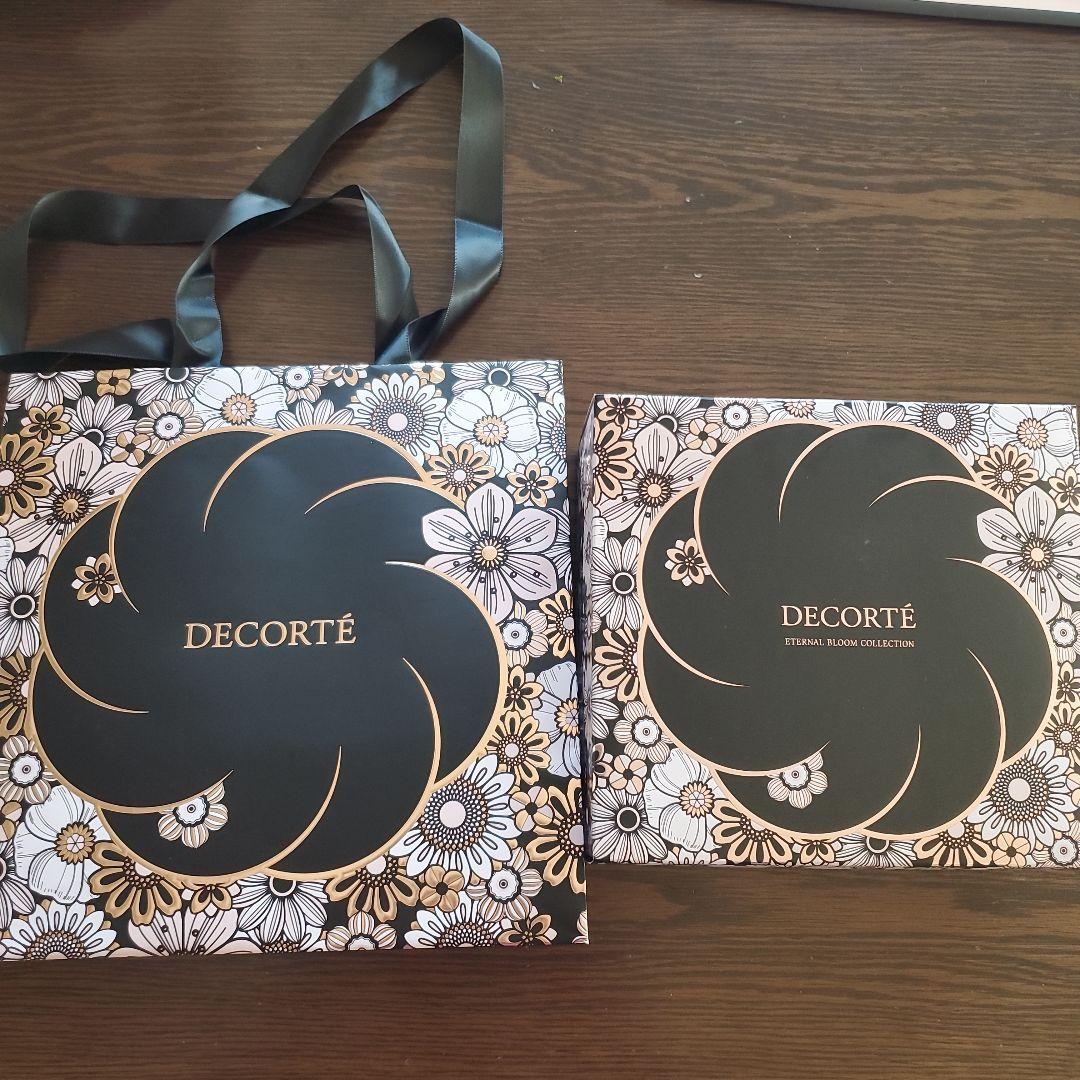 コスメデコルテ　クリスマスコフレ2025　新品未開封