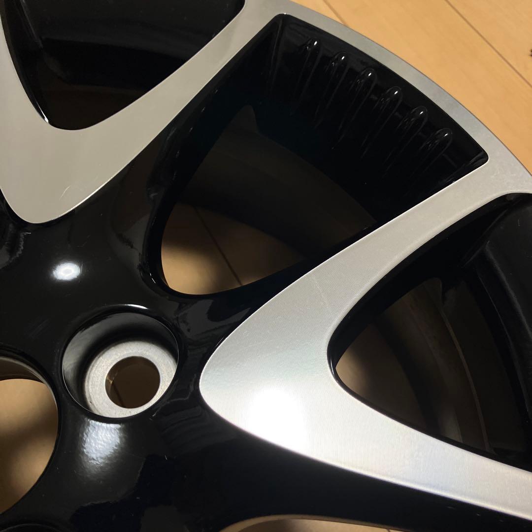 ヤリス　純正　アルミホイール　16インチ　送料込み！！