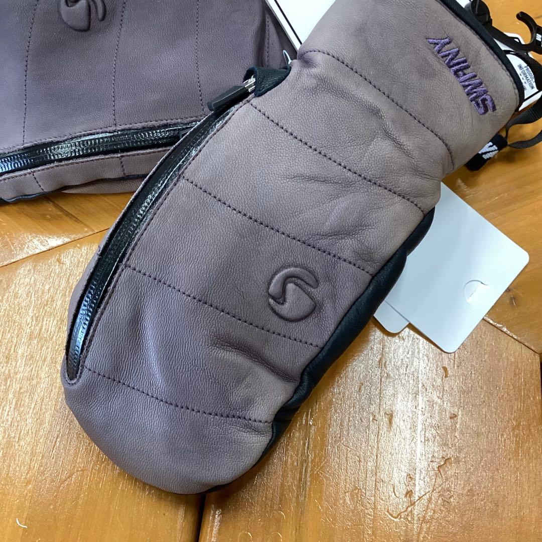 【店頭展示品、色褪せあり】　SWANY スノーボードグローブ　レディース　M