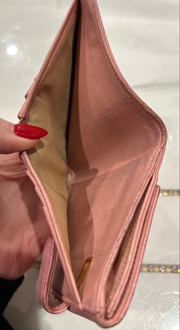 ⭐︎シャネル CHANEL 財布 二つ折りピンク キャビア ココマーク