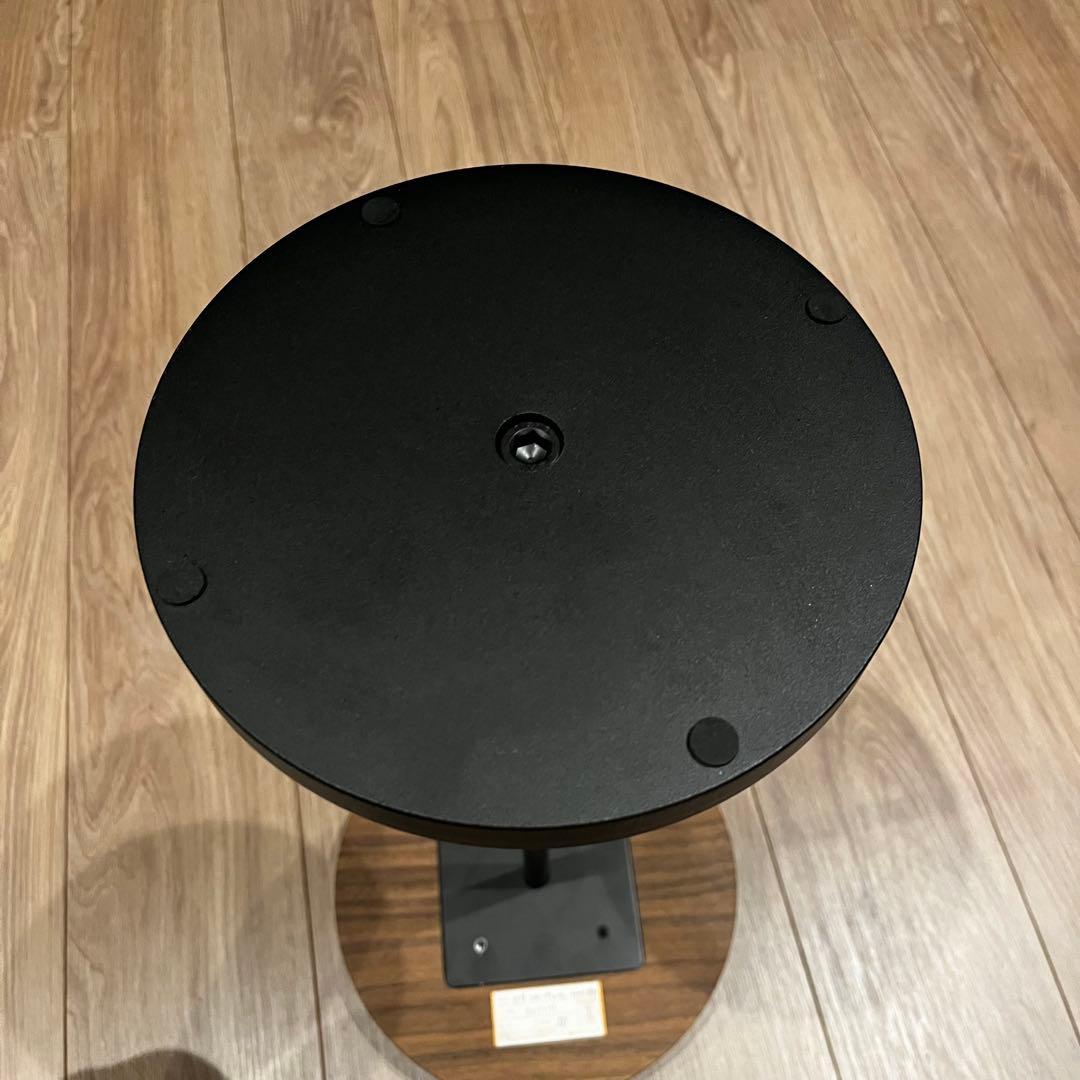 リーンロゼ　サイドテーブル　ロゼシャンテレール