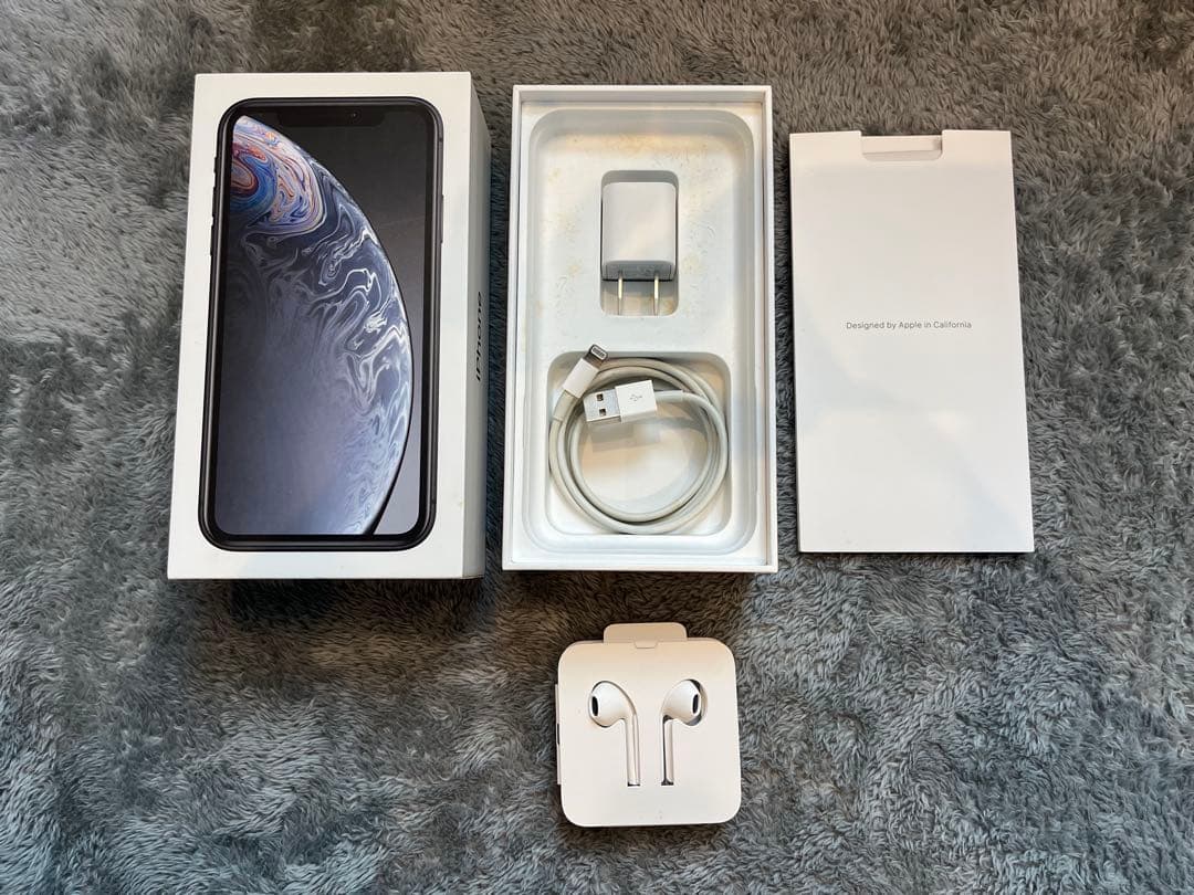 Apple iPhone XR 64GB ブラック SIMフリー 箱あり