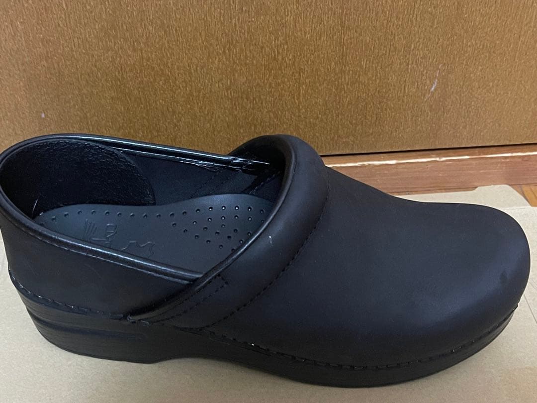 【箱なし】ダンスコ　プロフェッショナル　39 オイルドブラック　黒