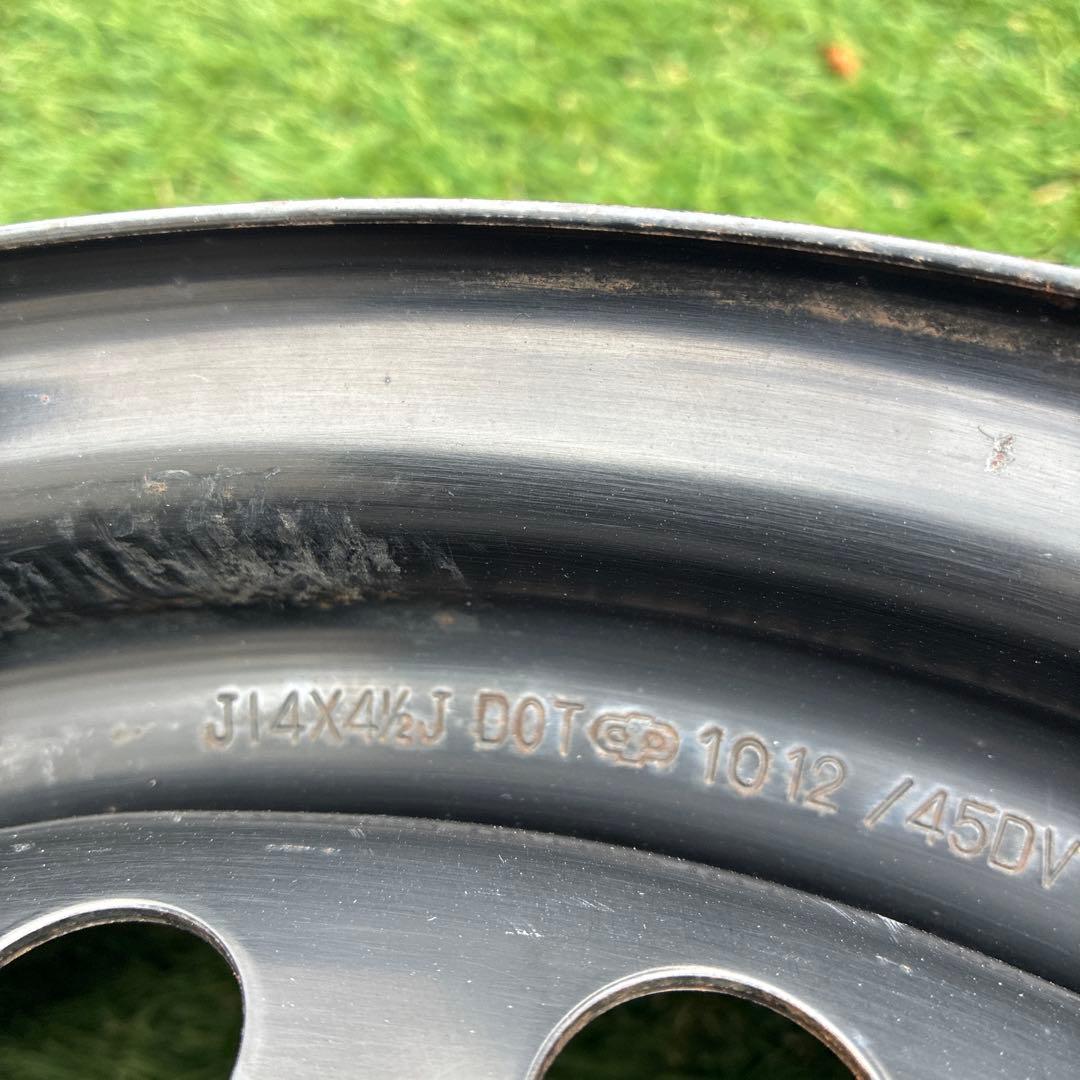 ダイハツ　タント　14インチスチールホイール