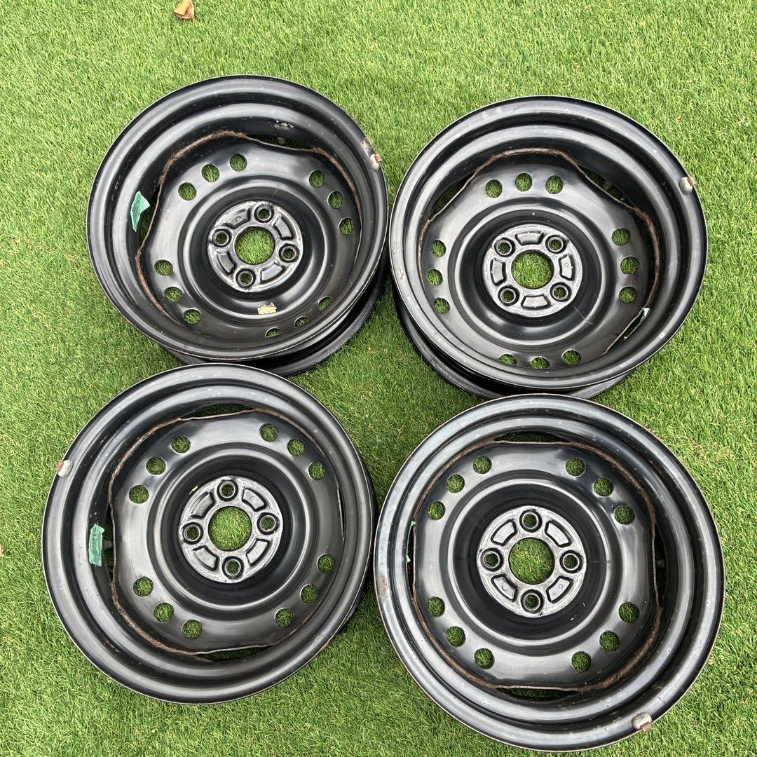 ダイハツ　タント　14インチスチールホイール