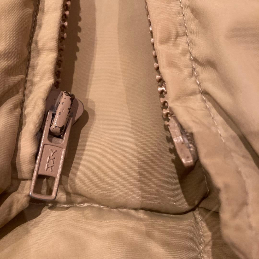 80s Eddie Bauer 黒タグ　ベージュ　ダウンベスト　vintage